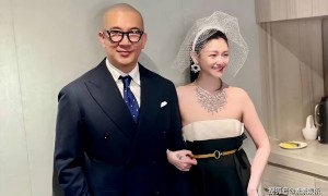 大S女儿玥儿“守孝”装扮：白衣黑裤子现身寺庙，疑似为妈妈祈福