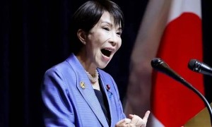 高市早苗“拜鬼”前，朝鲜导弹精准落在日本家门口，直接戳穿日本右翼的假威风！