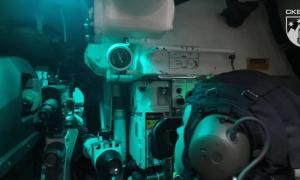 红军城战场突变！俄军大胜遭遇澳军身影，乌军打红眼用M1坦克拼命反扑