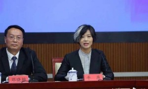 深圳75后女副区长履新，曾因“一撮白发”走红网络